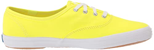 Women's Champion Seasonal Sneaker M251279