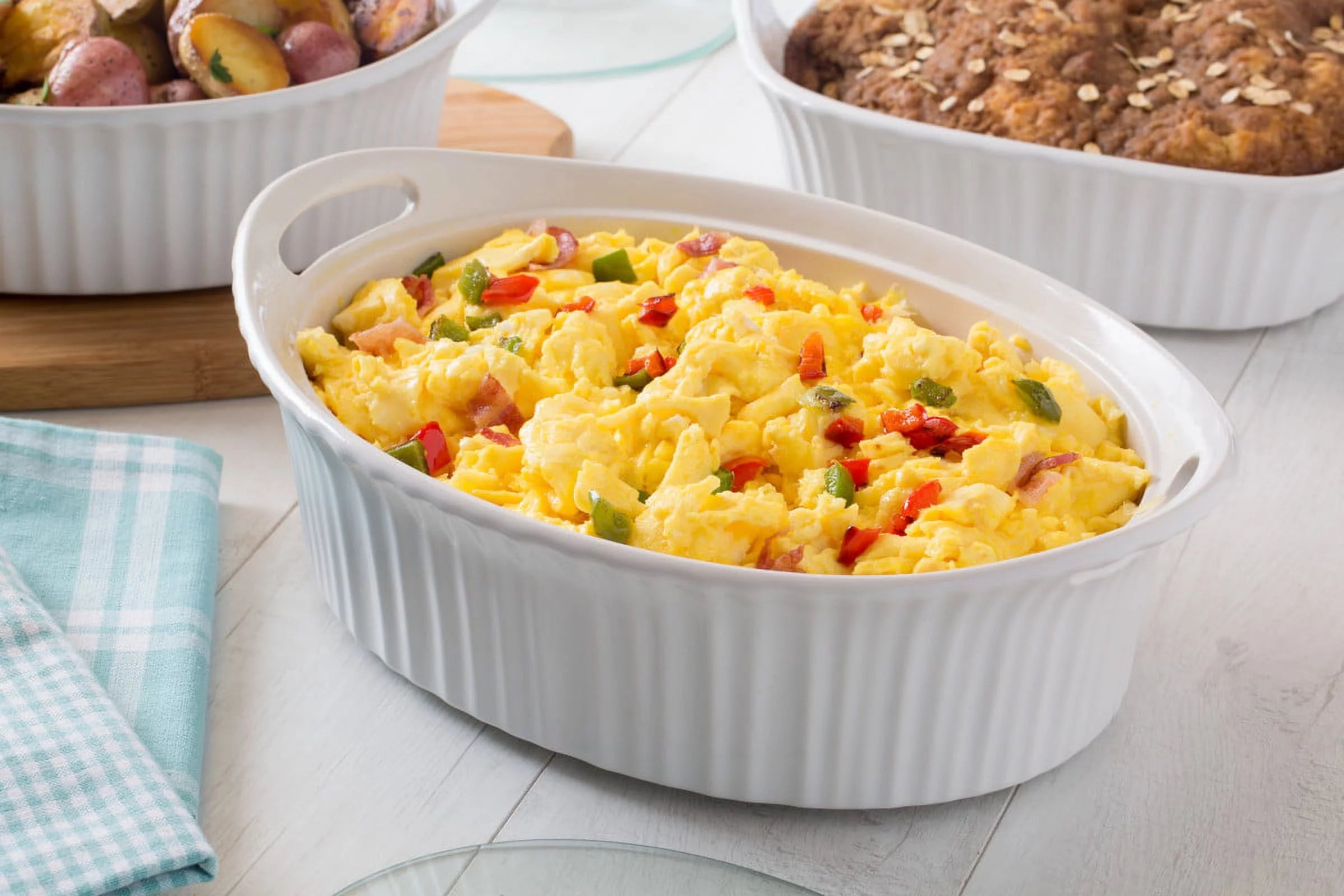Oval Casserole with Glass Lid, 2.5 Quart Y9960