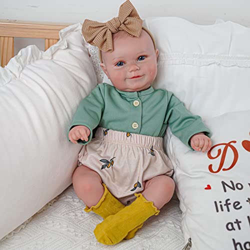 20 Inch Soft Vinyl Reborn Baby Doll with Accessories for Girls P18941
