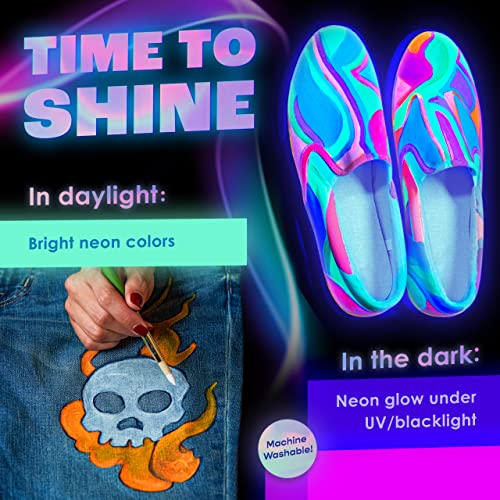 Glow in the Dark Paint G428775