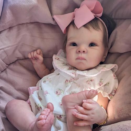 20 Inch Lifelike Reborn Baby Doll with Posable Body D10579