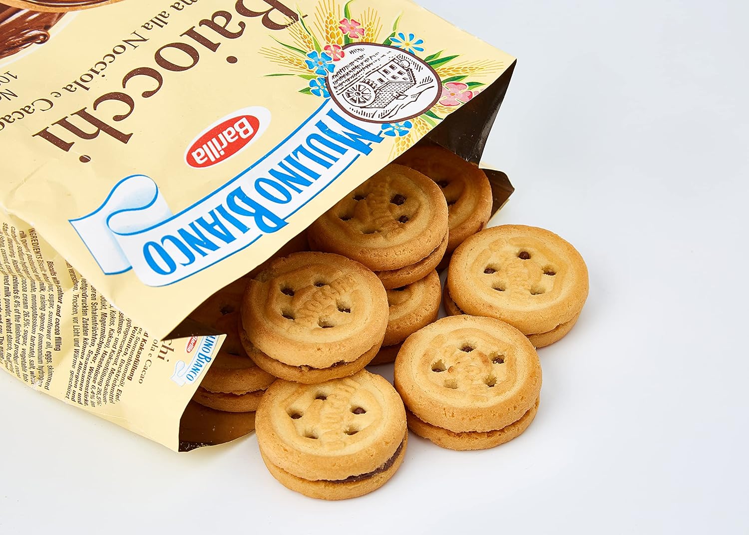 Cookies with cream hazelnut and cocoa O637065