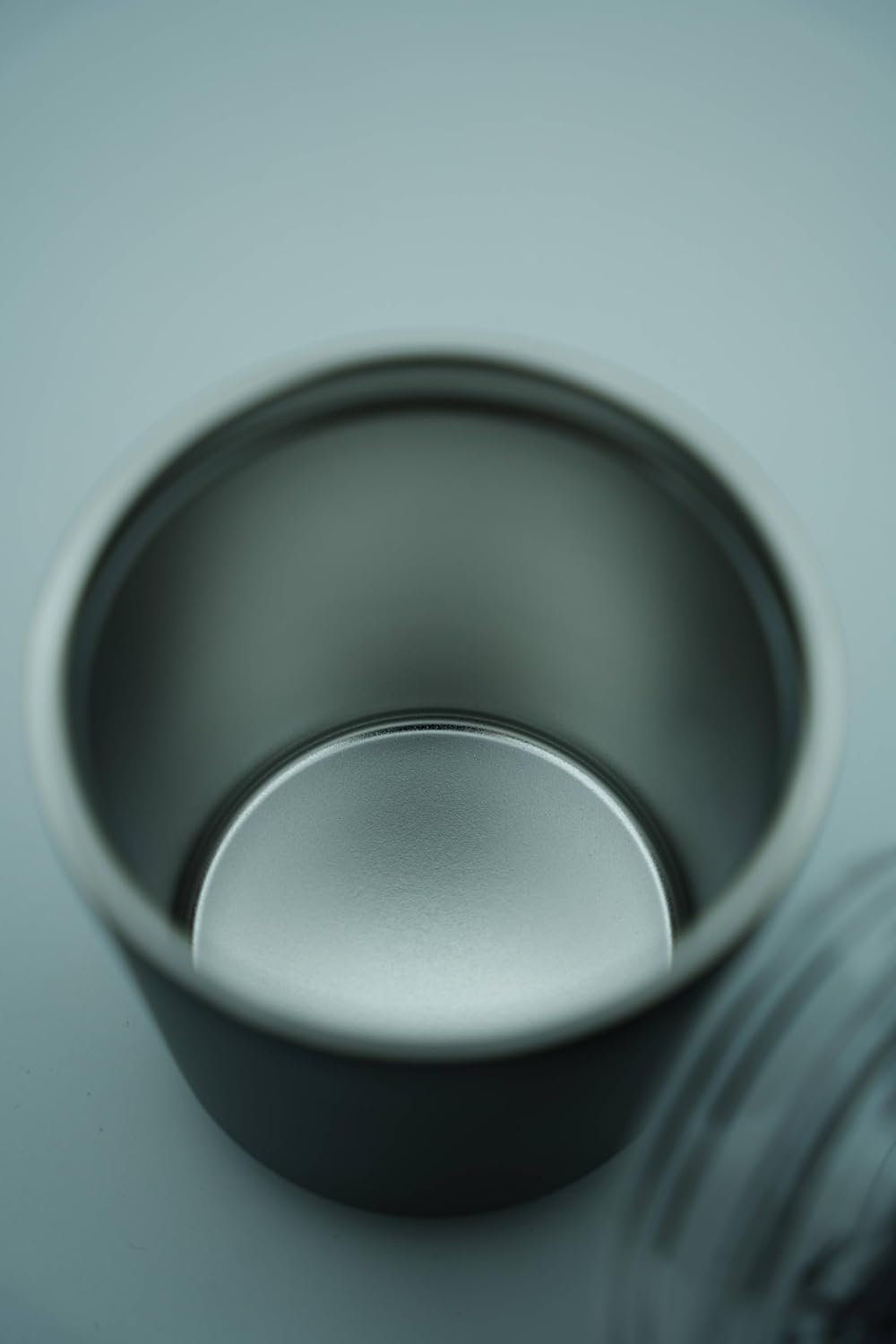 Stackable stainless steel espresso cup with lid, 8.8 oz O590036