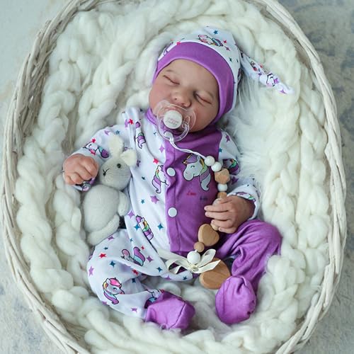18 Inch Realistic Reborn Baby Doll with Vinyl Body and Accessories Q173
