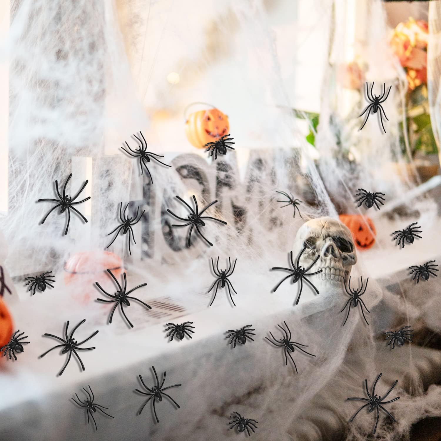 120 Realistic Plastic Spiders for Halloween Party Decor L839