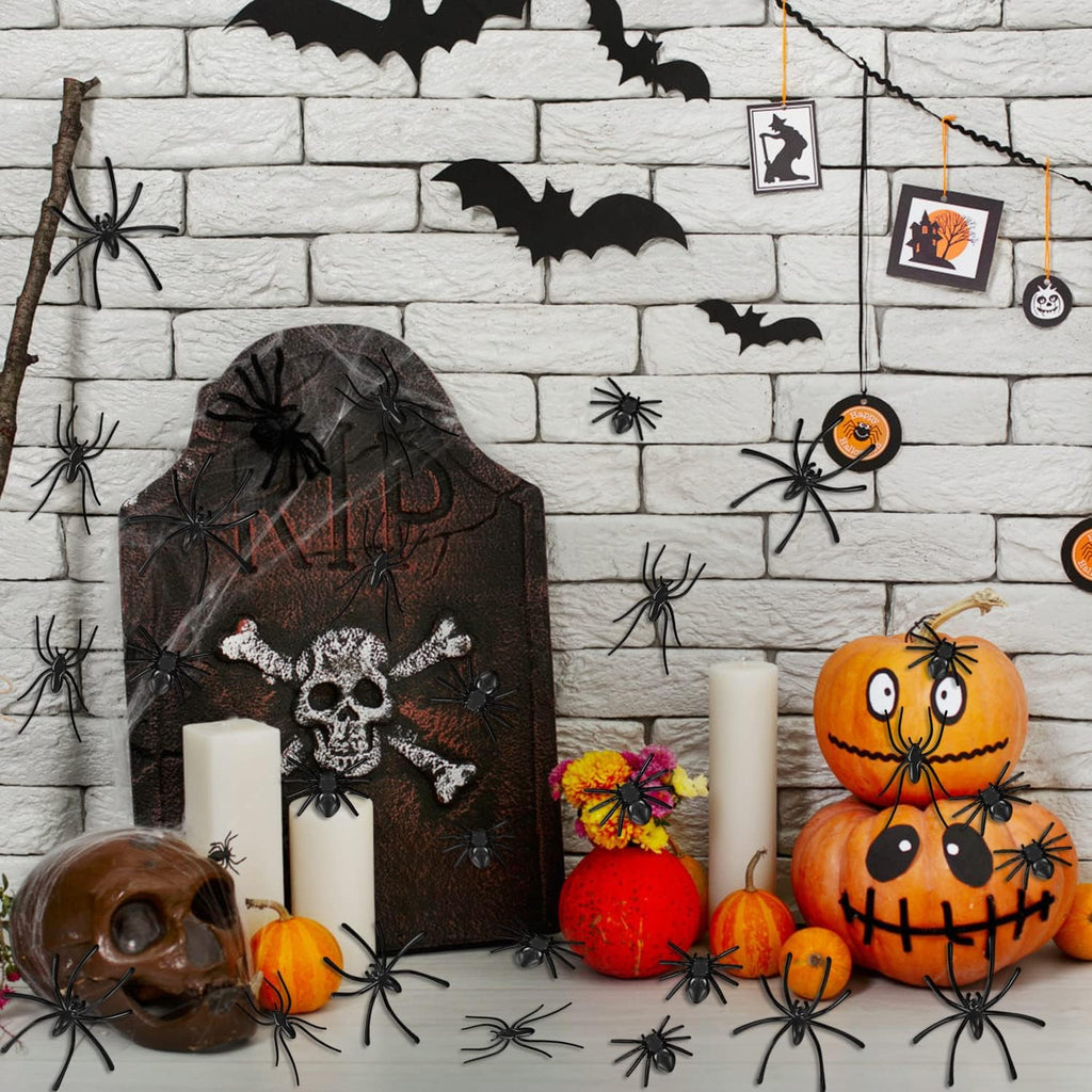 120 Realistic Plastic Spiders for Halloween Party Decor L839