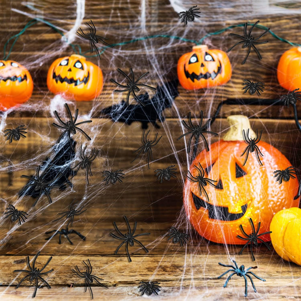 120 Realistic Plastic Spiders for Halloween Party Decor L839