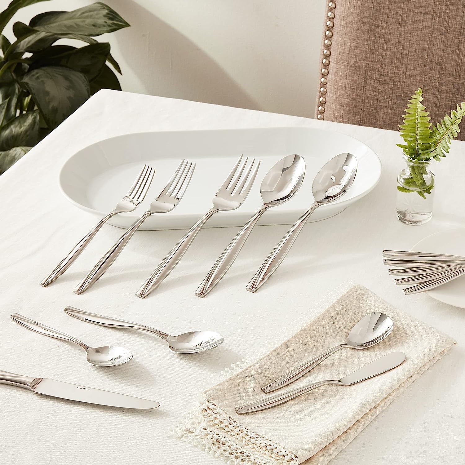 18/0 Stainless Steel Flatware Set, Service for 8 A5252