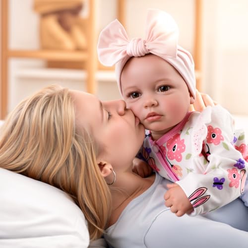 20-inch Soft Vinyl Reborn Baby Doll with Accessories N401
