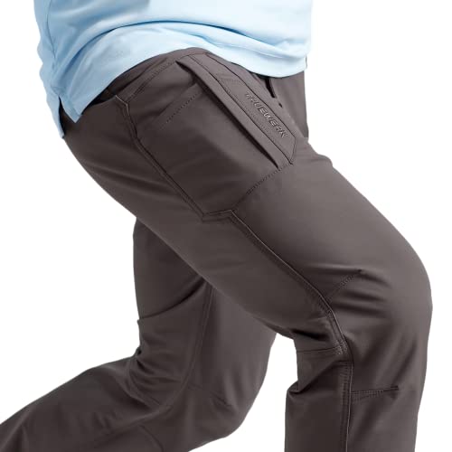 Men's Relaxed Fit Lightweight Water Resistant Cargo Pants J62932