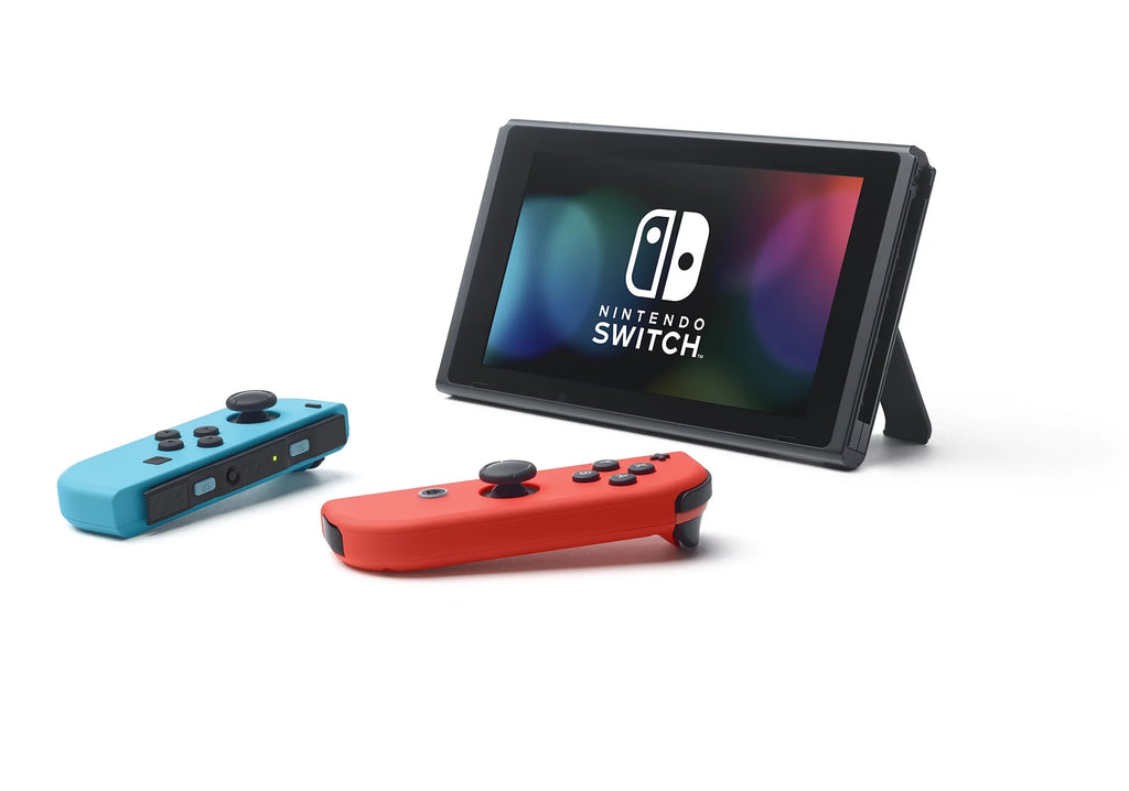 Mario Kart 8 Deluxe & 3 Month Membership, Nintendo Switch H311