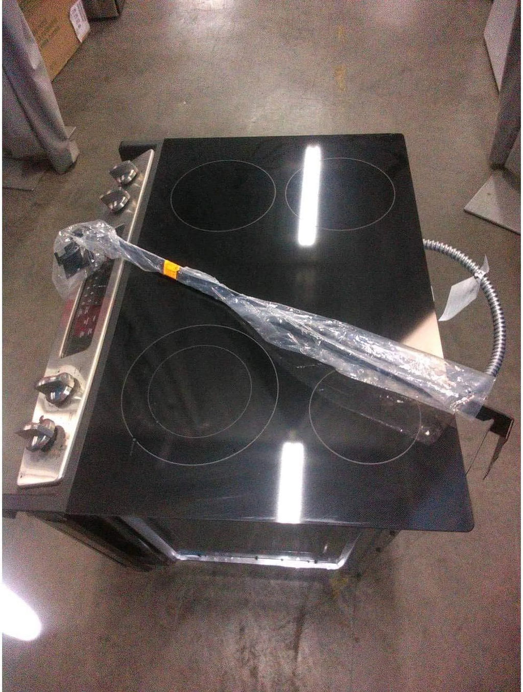 4.4 Cu.Ft. Stainless 4 Burner Drop-In Electric Range A9917