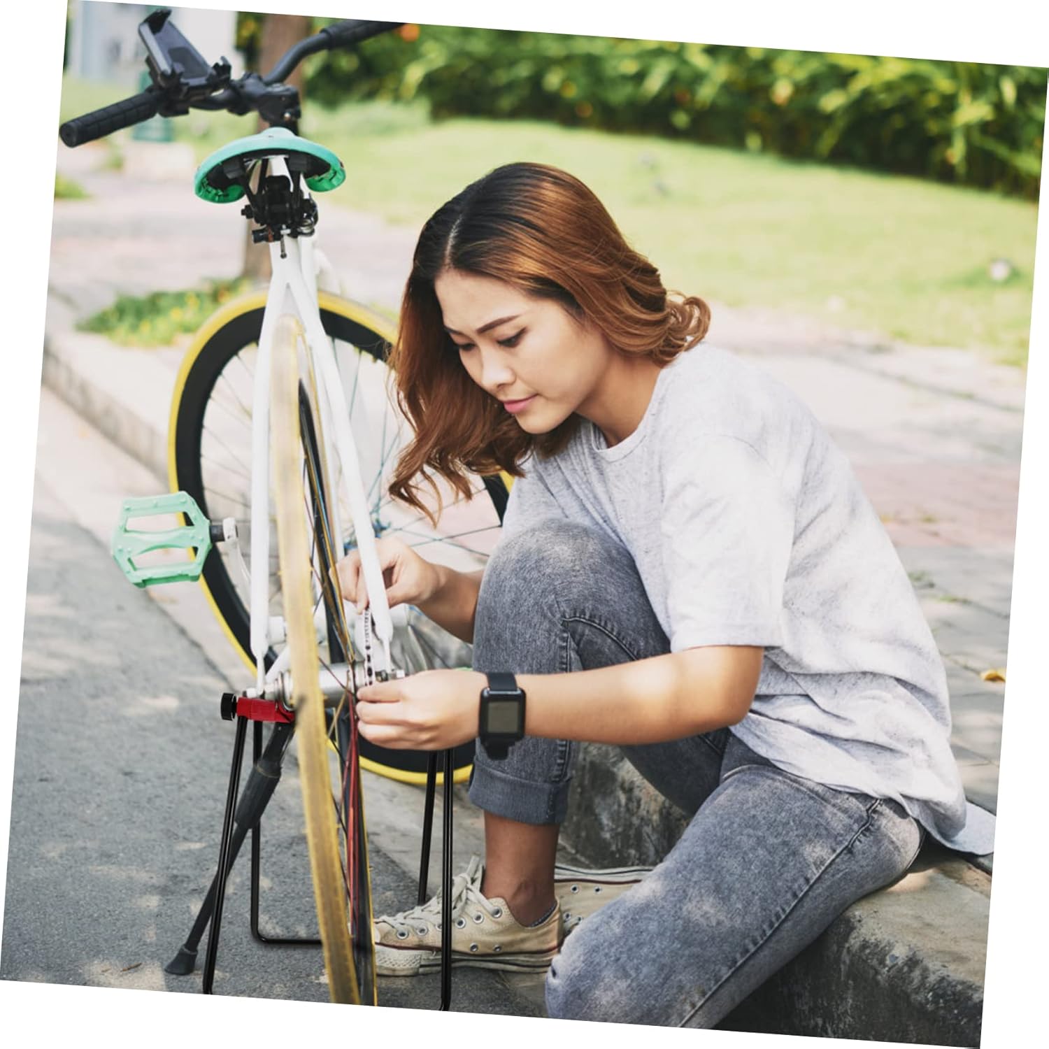 Triangular Vertical Parking Bike Kickstand Repair Stand T455505